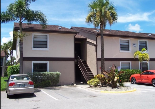 Building Photo - 1038 Mollie Ln