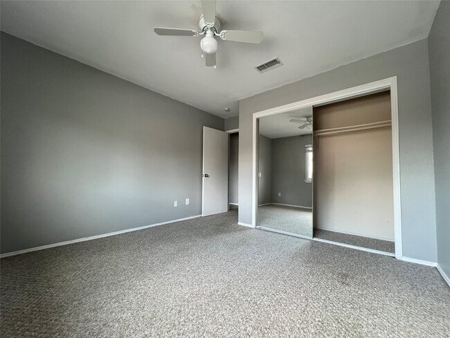 Building Photo - 5801 Lumberdale Rd