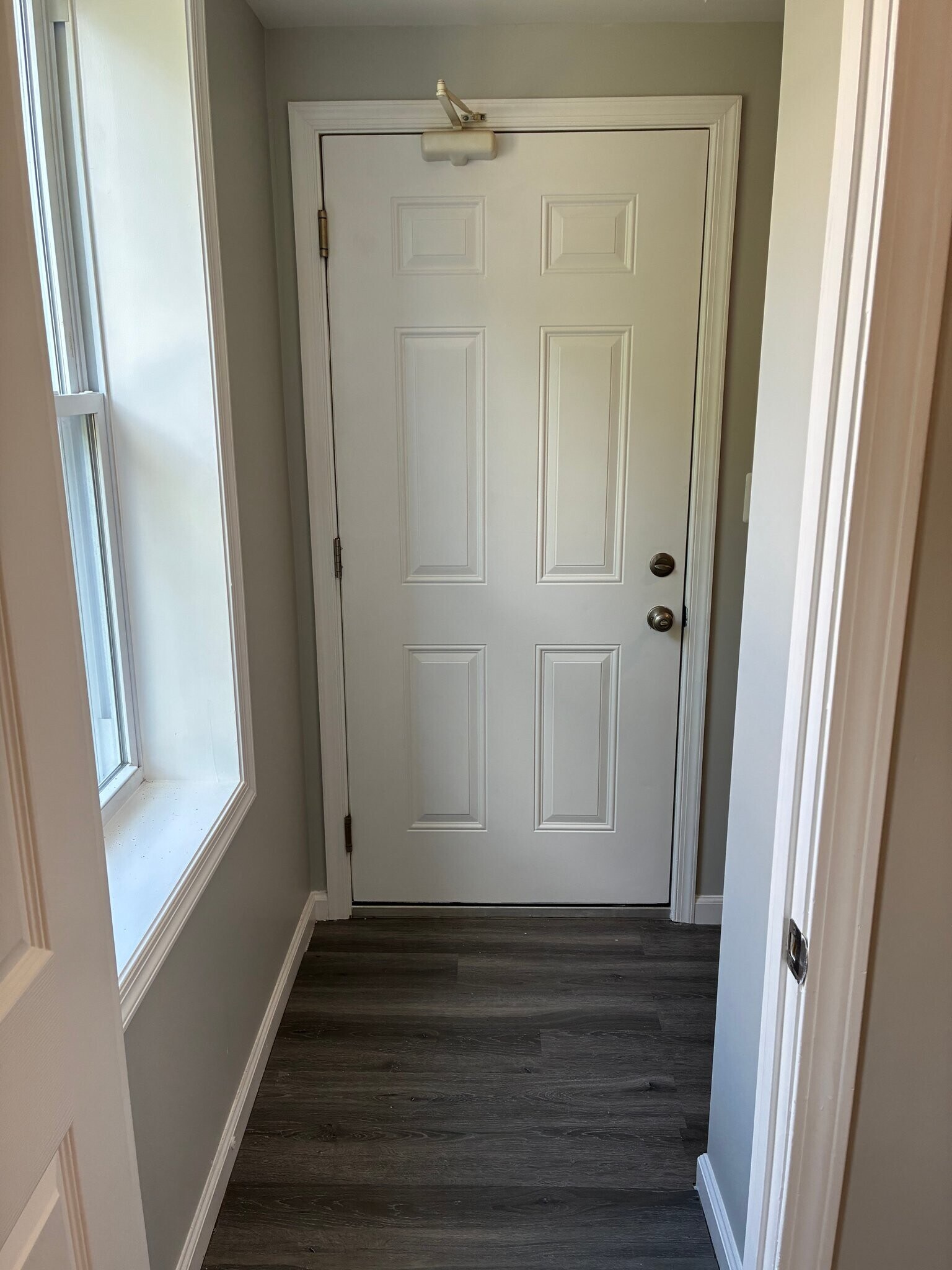 Building Photo - 1709 E St NE