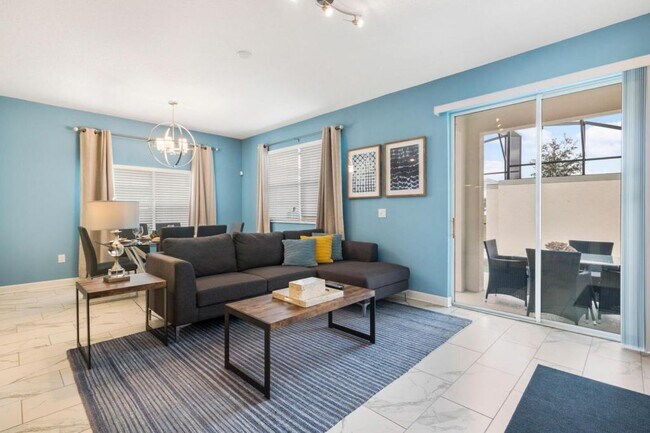 Building Photo - 8945 Stinger Dr