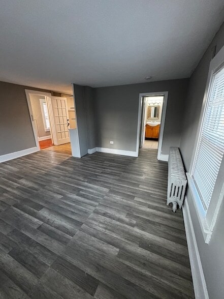 Building Photo - 1488 E Thacker St