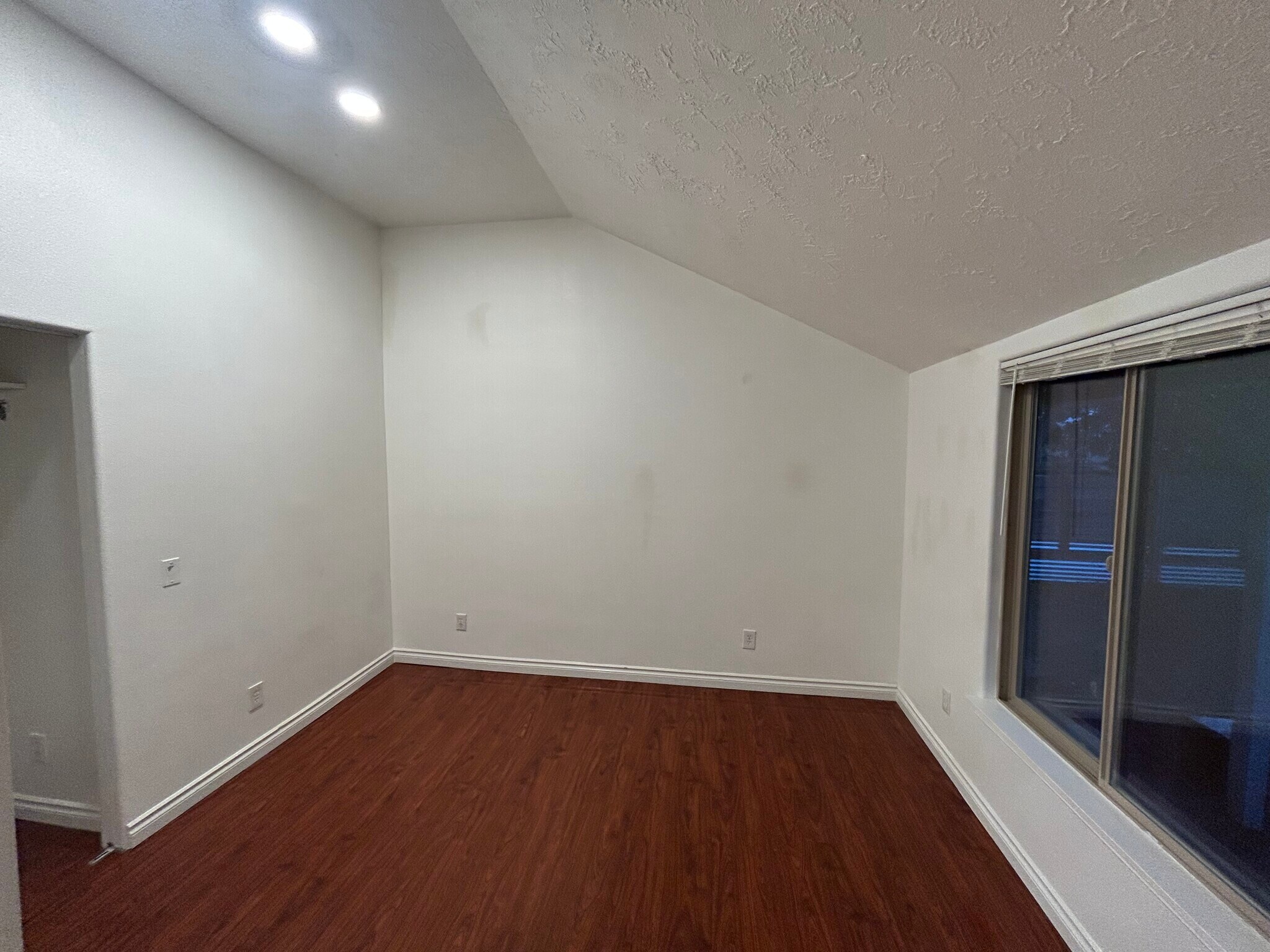 Bedroom 2, small, off of LR - 520 Walnut St