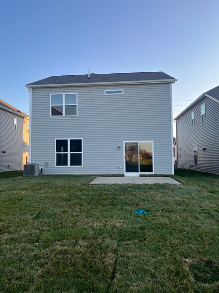 Building Photo - 2712 Drycreek Ct