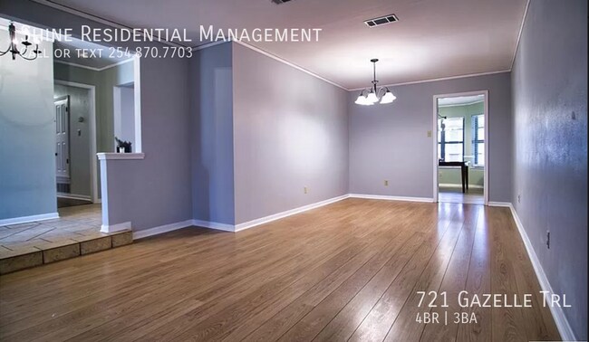 Building Photo - 721 Gazelle Trail