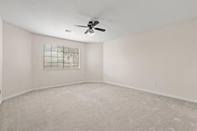 Building Photo - 3718 Stocksbridge Dr