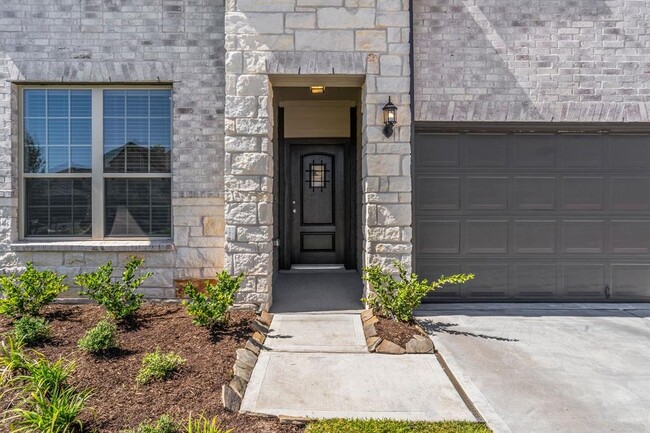 Building Photo - 14377 Cedar Shadow Dr