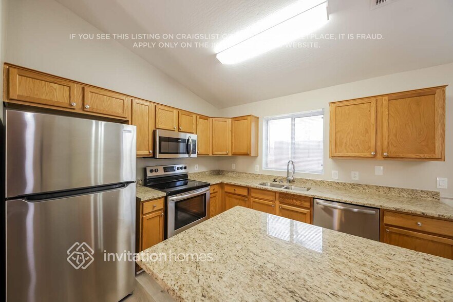 Building Photo - 17404 N 16th Pl
