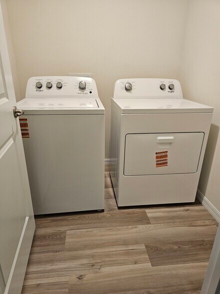 Laundry - 8415 Clearway Dr
