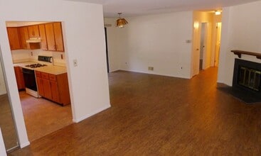 Building Photo - 2212 Old Stone Mill Dr
