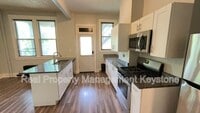 Building Photo - 1247 Chartiers Ave