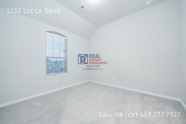 Building Photo - 1152 Lucca Ct