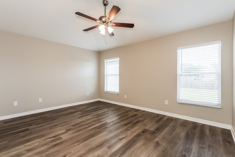 Building Photo - 10623 Navigation Dr