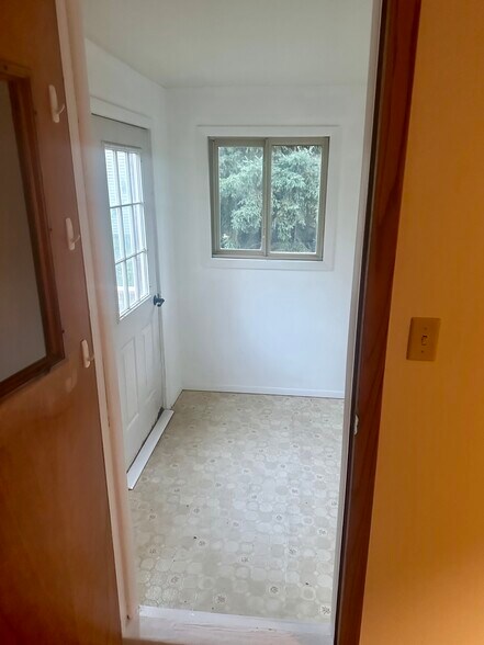 Building Photo - 2648 Werner St