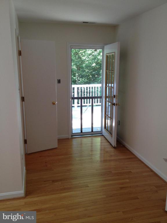 Building Photo - 7017 Murray Ln