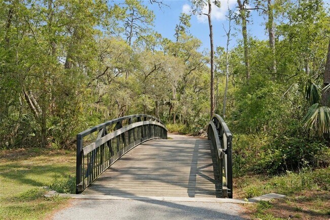 Building Photo - 8204 Villa Grande Ct