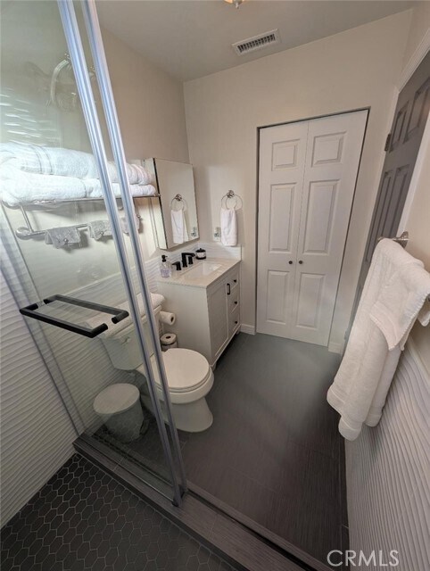 Building Photo - 8712 Fontana St