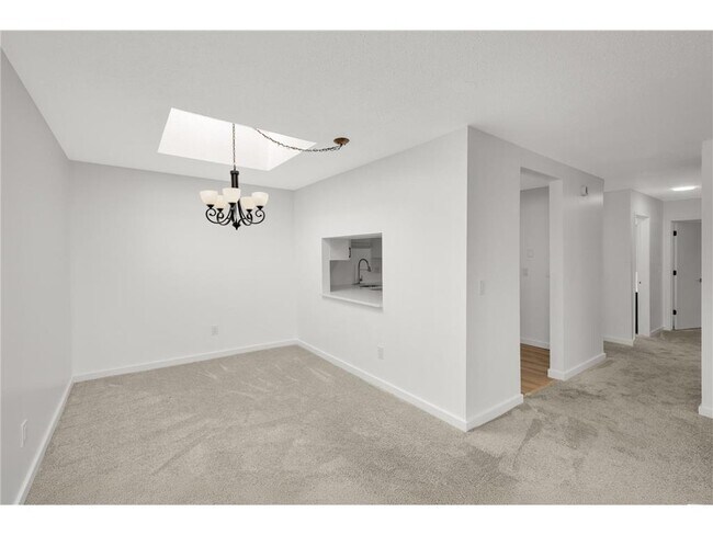 Building Photo - 7500 Cahill Rd