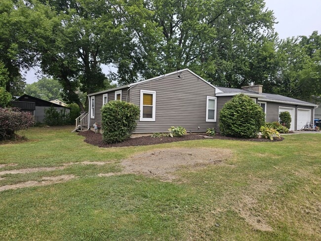 Building Photo - 4582 Maiden Ln
