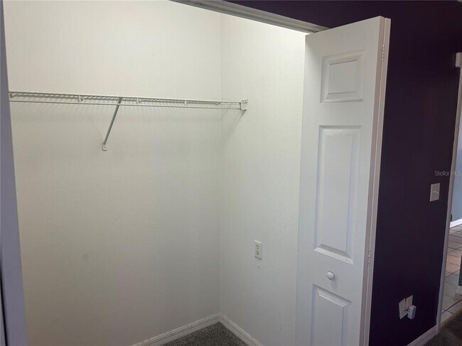 Building Photo - 1306 E Church St