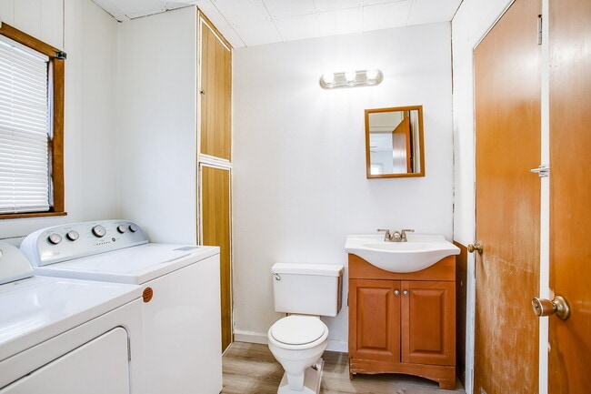 Building Photo - Prime Home Near Texas Tech, Amazing Backyard, All Appliances Stay!