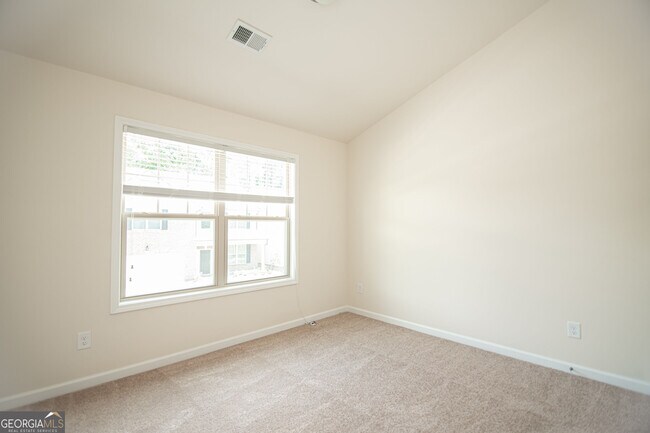 Building Photo - 5863 Krim Dr