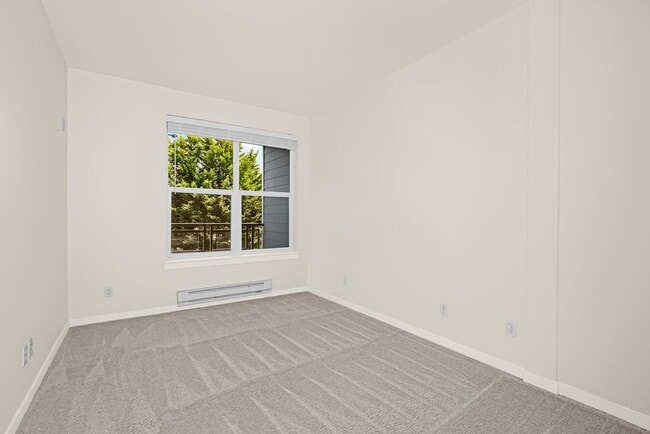 Building Photo - Move In Special! Large 1 Bedroom with Built in Office Nook - Garage Parking