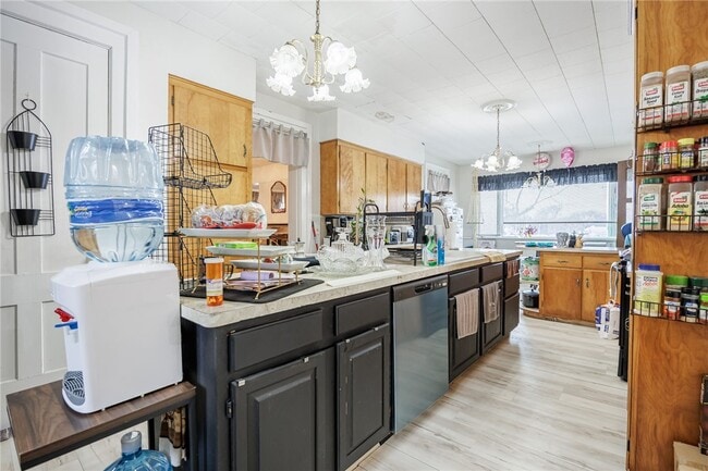 Building Photo - 981 Latta Rd