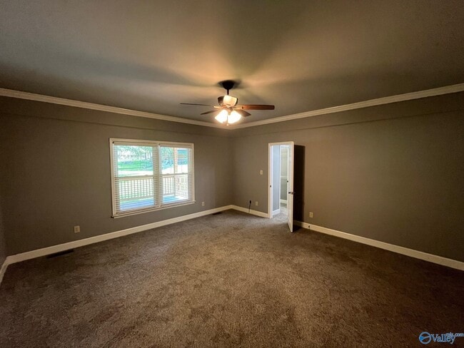 Building Photo - 146 Bob White Dr