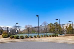 Building Photo - 496 Spring View Dr