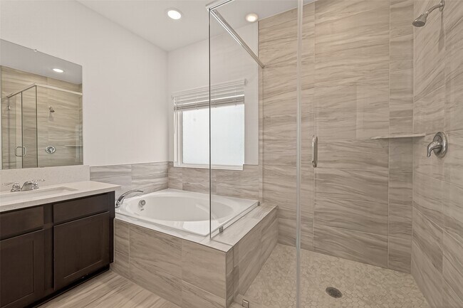 Building Photo - 11413 Velvet Fld Dr