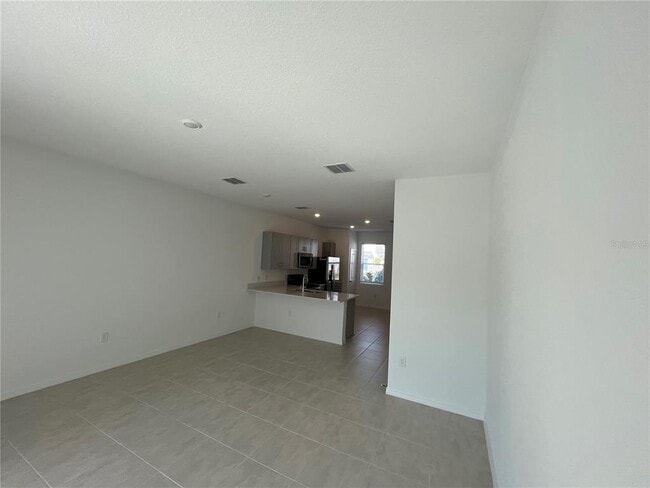 Building Photo - 2995 Skyline Lp