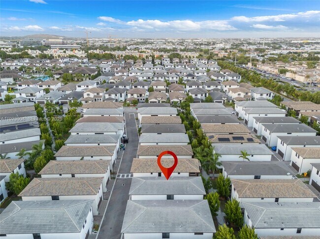 Building Photo - 4363 NW 81st Ave