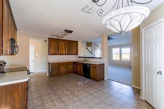 Building Photo - 930 Cedar Creek Dr