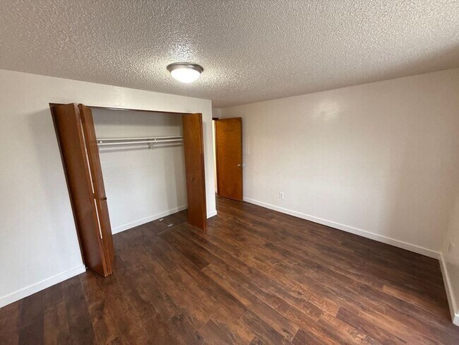 Building Photo - 670 Taybin Rd NW