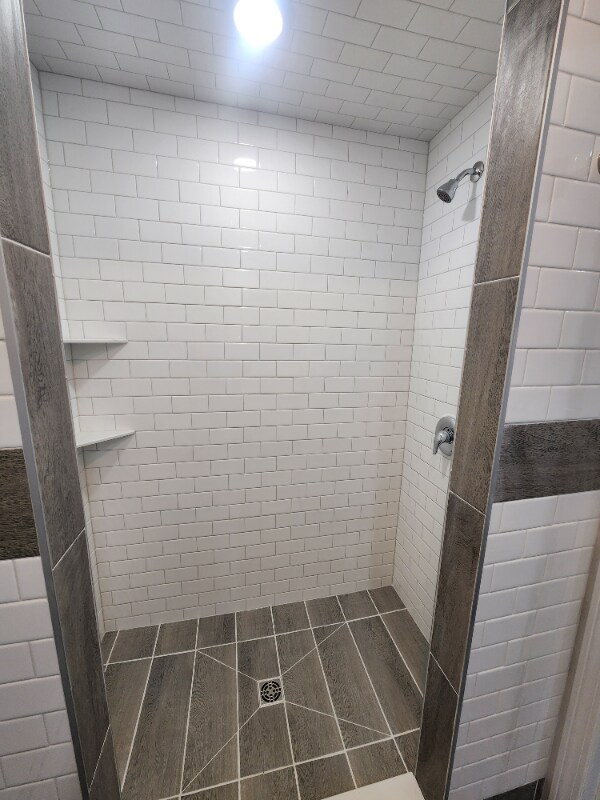 Building Photo - 151 S Main St