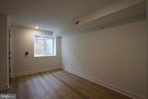 Building Photo - 1224 W Silver St