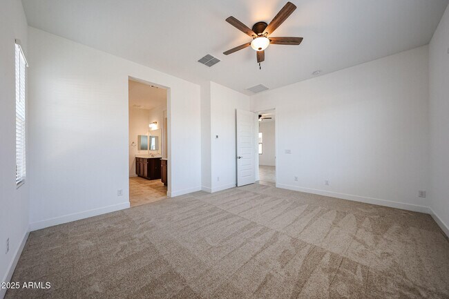 Building Photo - 25069 N 76th Dr