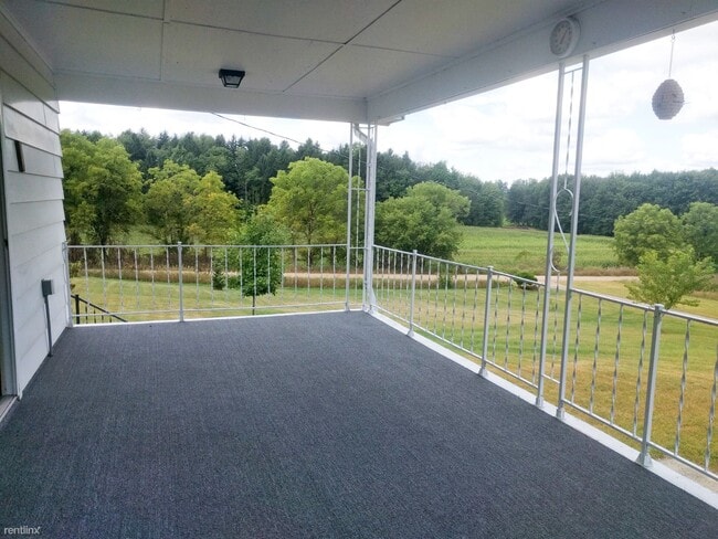 Building Photo - 3 br, 1 bath House - 12129 Bell Rd