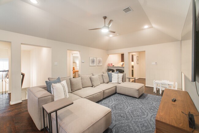 Building Photo - 46 S Shasta Bend Cir