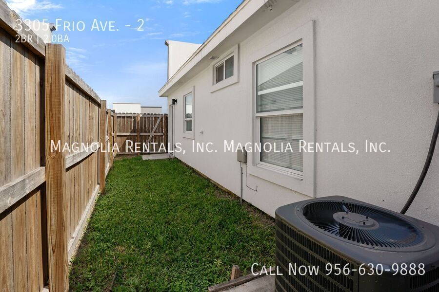 Building Photo - 3305 Frio Ave