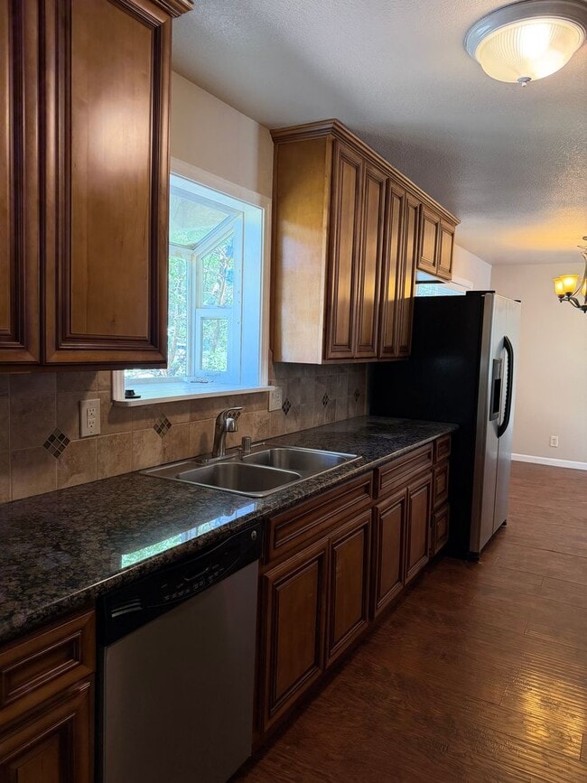 Building Photo - Beautifully Remodeled Single-Story Home with Huge Backyard & RV Access!
