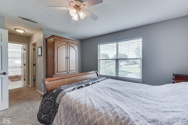 Building Photo - 12343 Jaguars Dr