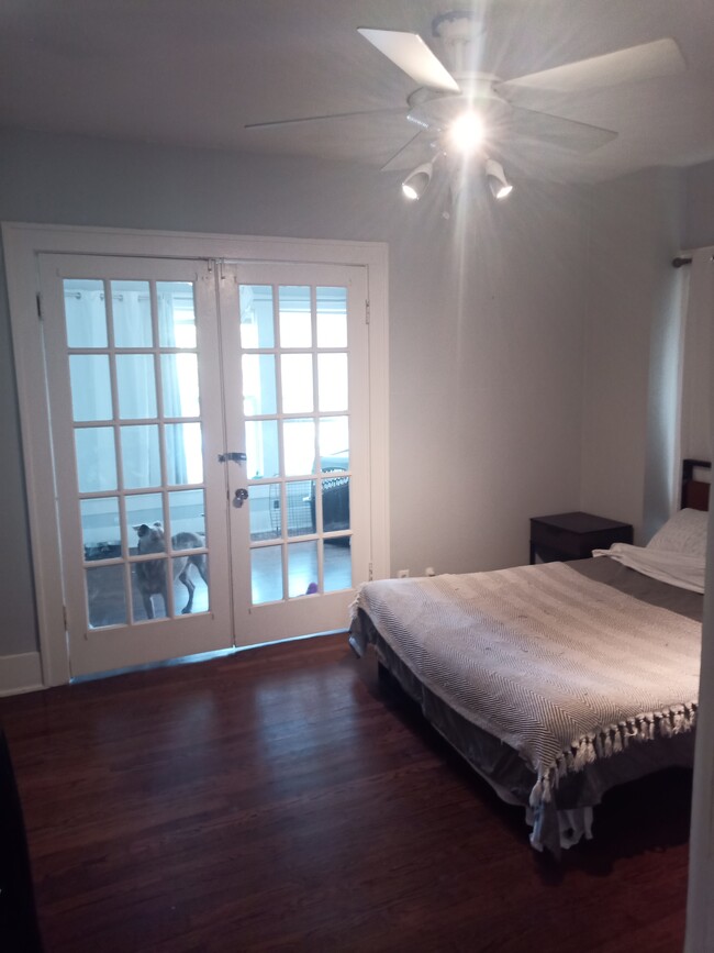Bedroom with french doors - 1539 Westheimer Rd