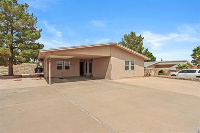 Building Photo - 2 bedroom Duplex in Northeast El Paso