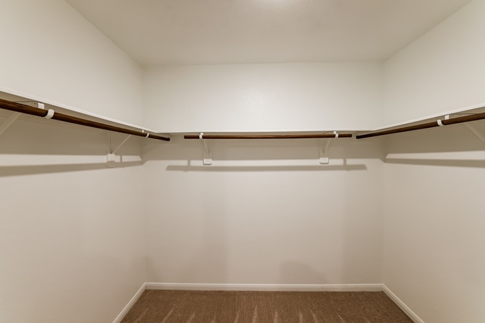 Building Photo - 5707 Finely Run St