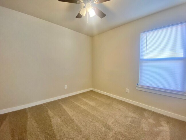 Building Photo - Great brick home near Texas Tech University
