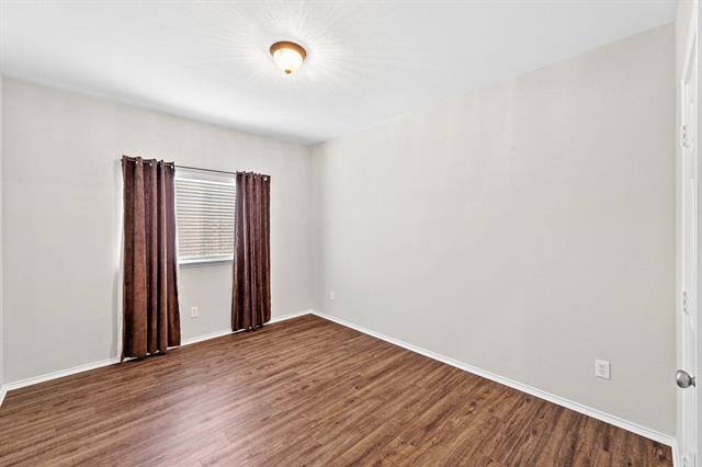 Building Photo - 5812 Pebble Ridge Dr