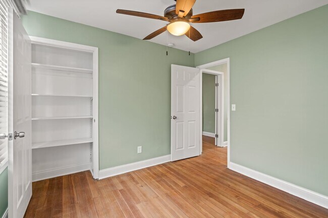 Bedroom #4 upstairs - 4517 Tracy Ave