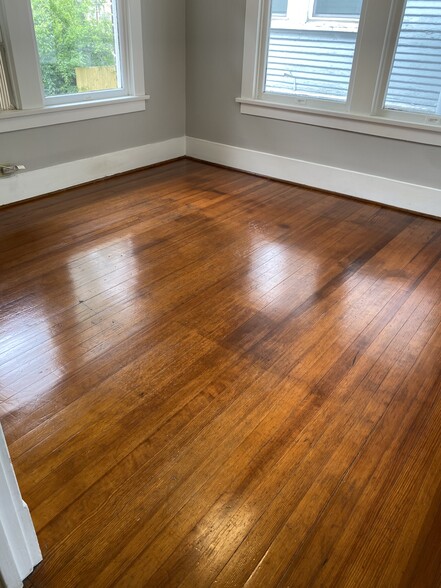 Another bedroom - 812 Branard St