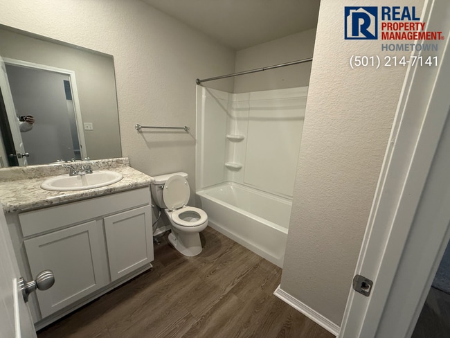 Building Photo - 19 Curly Leaf Ln